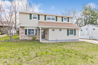 22 Twain Ave, Old Bridge, NJ 08857 - photo 3