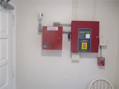 7 Apple Valley Pkwy unit 4, Greenville, RI 02828 - photo 6