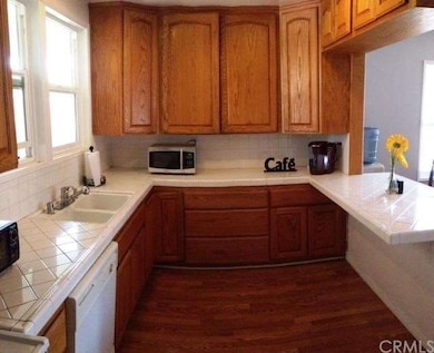 4759 Lakewood Blvd, Lakewood, CA 90712 - photo 3