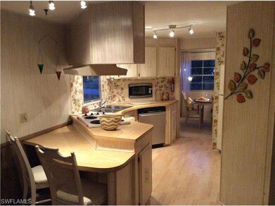 Kitchen with eating or desk area