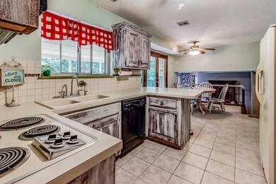 4829 NW 62nd Terrace, Oklahoma City, OK 73122 - photo 3