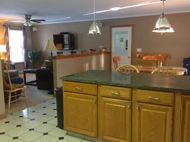 18 Durell Dr, Newmarket, NH 03857 - photo 4