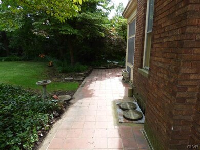 129 E Market St, Bethlehem, PA 18018 - photo 6