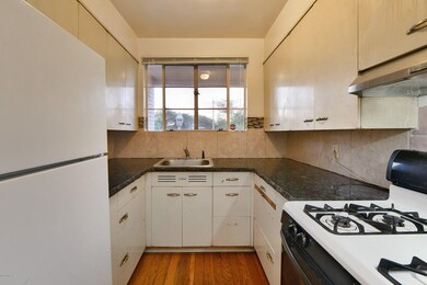 2124 E 10th St, Tucson, AZ 85719 - photo 5