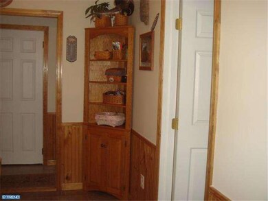 84 Zions Church Rd, Shoemakersville, PA 19555 - photo 3