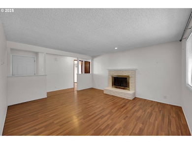 4273 E Amazon Dr, Eugene, OR 97405 - photo 7