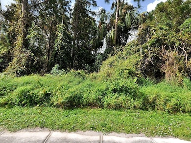 1738 SW Bayshore Blvd, Port Saint Lucie, FL 34984 - photo 2