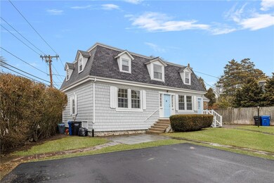 54 Coggeshall Ave unit 1, Newport, RI 02840 - photo 2