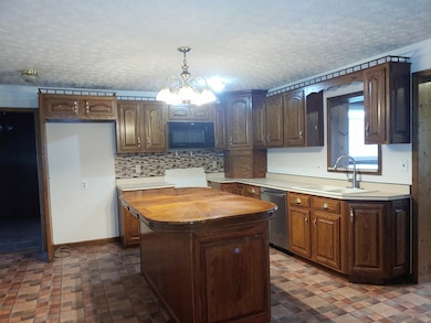 3115 Coal Dock Rd, Waverly, OH 45690 - photo 5