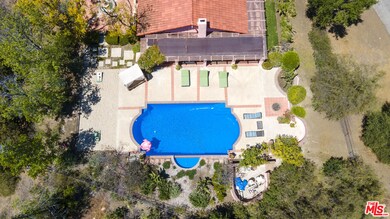 2091 Mckain St, Calabasas, CA 91302 - photo 5