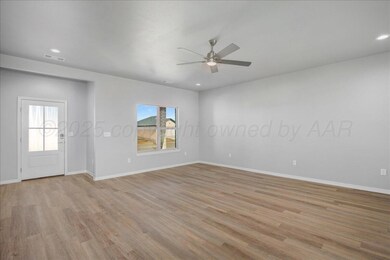 04-Living Room