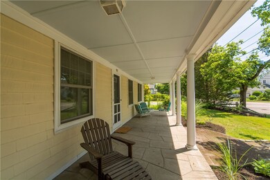 97 Highland Ave, Barrington, RI 02806 - photo 4