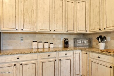 06_29252_N_48th_Way__06_mls