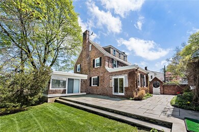 44 Holly St, Providence, RI 02906 - photo 5