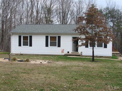 193 Brightwells Mill Rd, Madison Heights, VA 24572 - photo 2