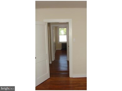 207 E Broad St, Palmyra, NJ 08065 - photo 3