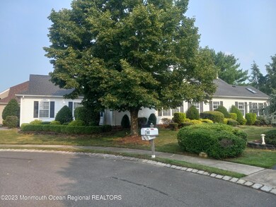 9 Bomar Ct, Manchester, NJ 08759 - photo 3