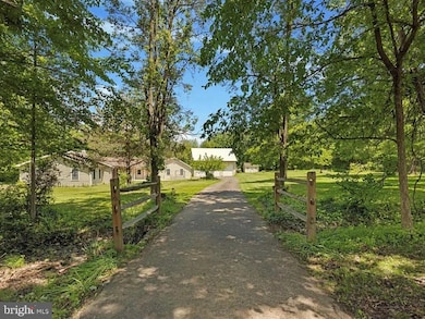 3789 Stump Rd, Doylestown, PA 18902 - photo 2