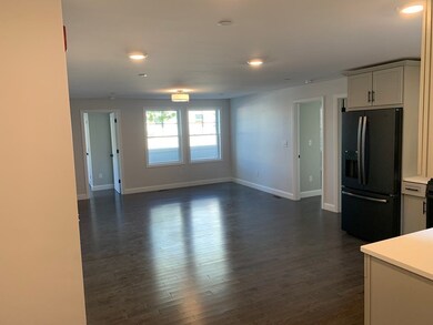 559 Summer St unit R5, Lynn, MA 01905 - photo 3