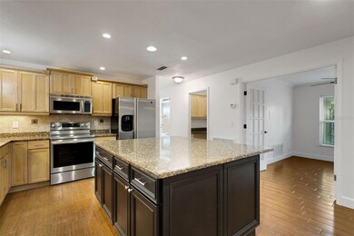 4324 Eastwood Dr, Sarasota, FL 34232 - photo 7