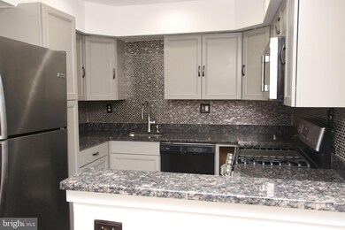 210 James Ct unit 210, Marlton, NJ 08053 - photo 2