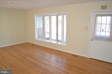 8607 Contee Rd, Laurel, MD 20708 - photo 3