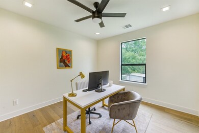 5819 Outer Banks St, Houston, TX 77091 - photo 7