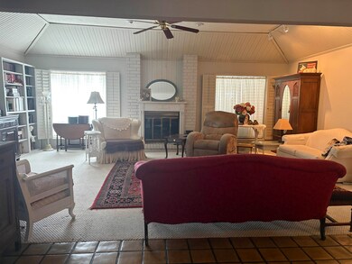 1907 W Kingsbury Rd, Duncan, OK 73533 - photo 3