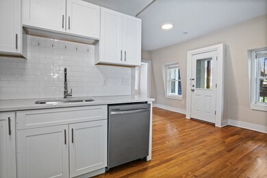 35 Oak Ave unit 2, Worcester, MA 01605 - photo 6