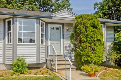 104 Johnson Rd unit 905, Chicopee, MA 01022 - photo 2