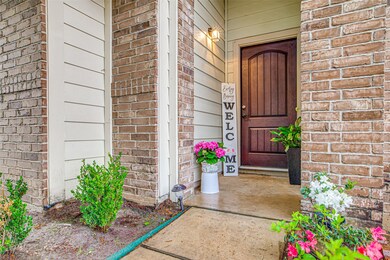 214 S Native Ln, Houston, TX 77022 - photo 5