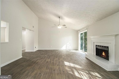 2154 Scarbrough Dr, Stone Mountain, GA 30088 - photo 5