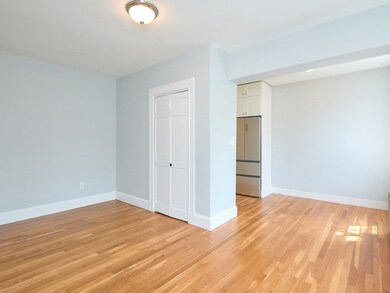 42 Linnaean St unit 6, Cambridge, MA 02138 - photo 5
