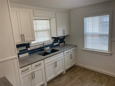 6016 Sayers St, Houston, TX 77026 - photo 7
