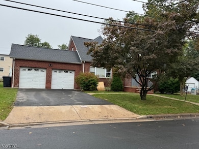 1547 Lenox Place unit 1, Rahway, NJ 07065 - photo 2