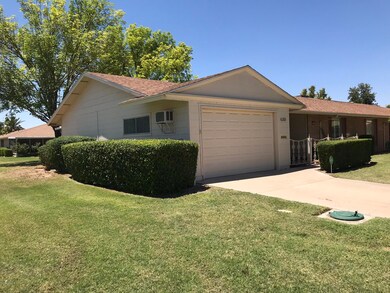 GEMINI/TWIN * 1.5 CAR GARAGE