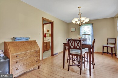 22 Stauffer Ln, Boyertown, PA 19512 - photo 6