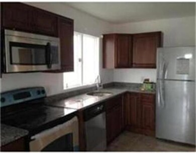 22 Hancock St unit 1, Malden, MA 02148 - photo 2