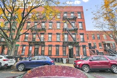 96 & 98 Baltic St, Brooklyn, NY 11201 - photo 3