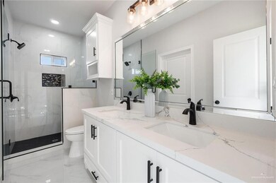 2321 Cardinal Dr, Weslaco, TX 78596 - photo 5