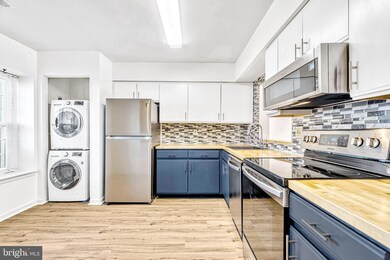 311 Lancaster Square, Sterling, VA 20164 - photo 4