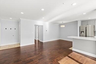 1615 W Hawkes St unit 5, Arlington Heights, IL 60004 - photo 5