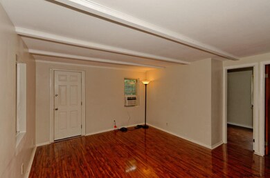 41 Elm St, Troy, NY 12180 - photo 7