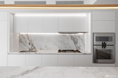 One Steuart Lane unit 1903, San Francisco, CA 94105 - photo 4