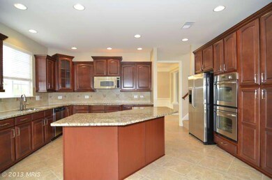 4912 Pale Morning Dun Rd, Elkridge, MD 21075 - photo 7