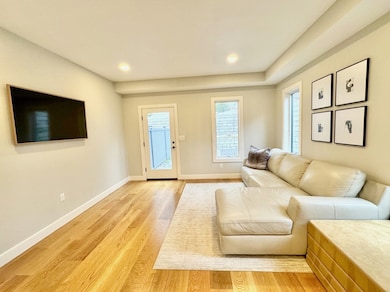 370 Massachusetts Ave unit 370, Lexington, MA 02420 - photo 5