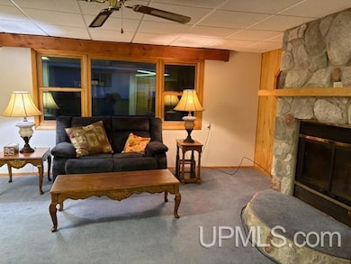 505 W Southland Ave, Ironwood, MI 49938 - photo 2