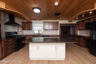 5. Kitchen