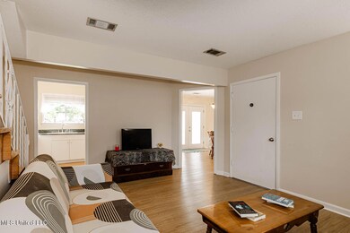 A04A3944-HDR