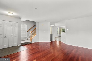 9624 Antler Cir, Randallstown, MD 21133 - photo 5